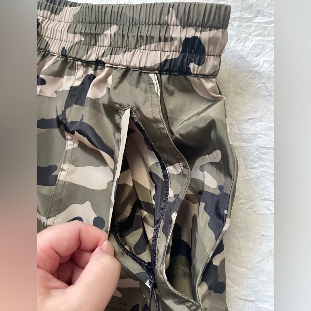 New with tag - Shinestar - military print wind breaker shorts - Picture 9 of 11